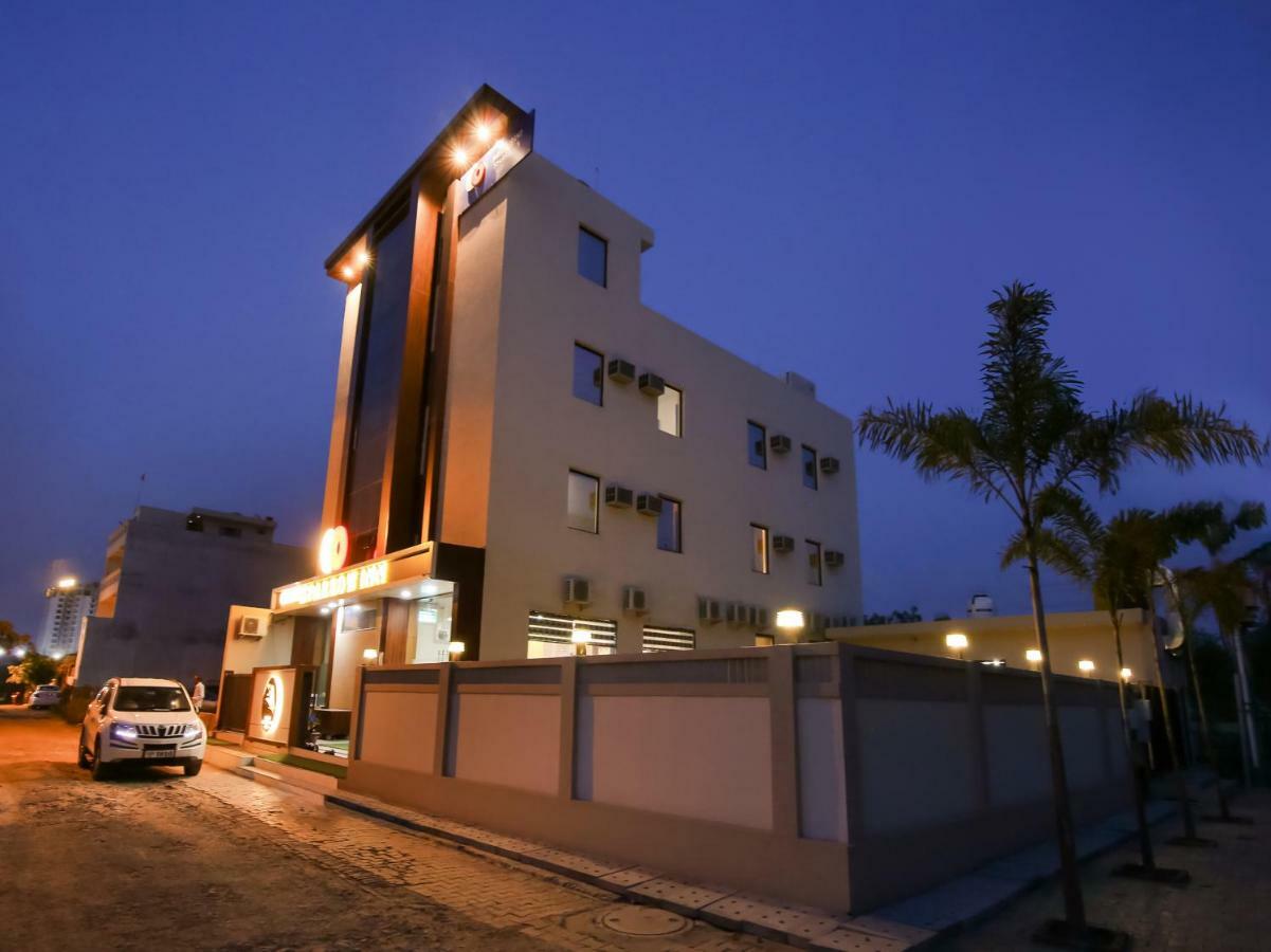 Hotel Grand Sparrow Inn Agra (Uttar Pradesh) Exterior photo
